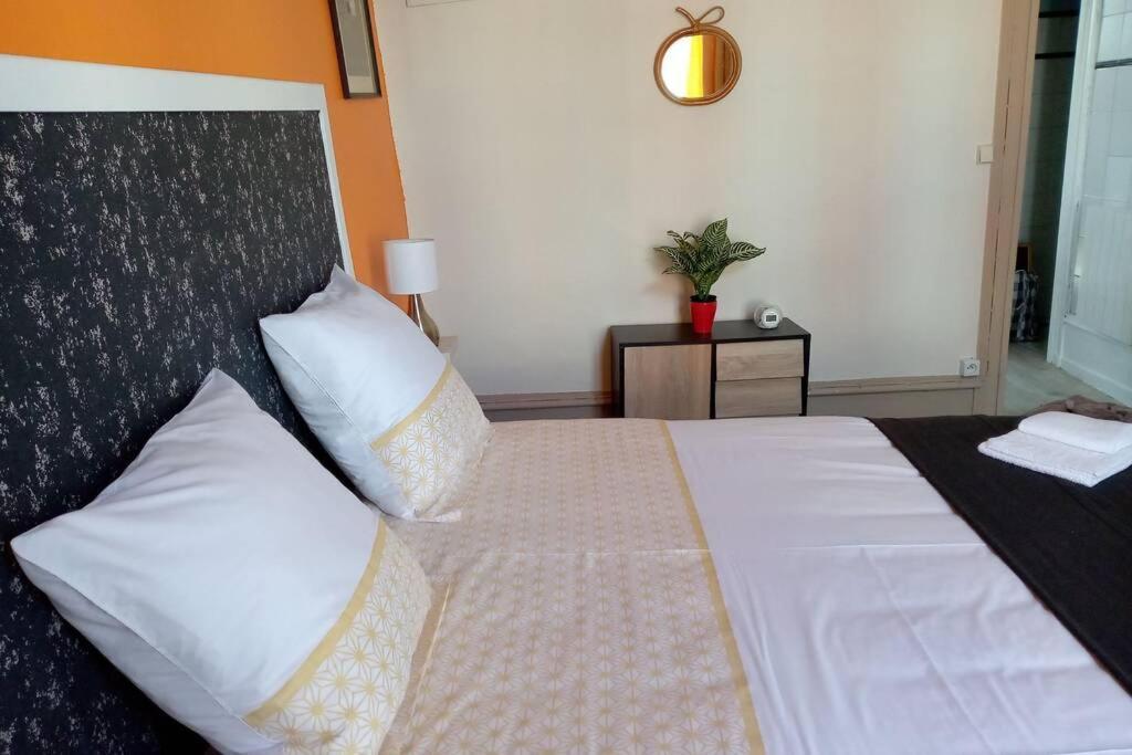 Charmant Appartement A Périgueux Buitenkant foto